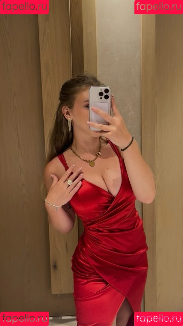 celinajoyy Onlyfans Photo Gallery 