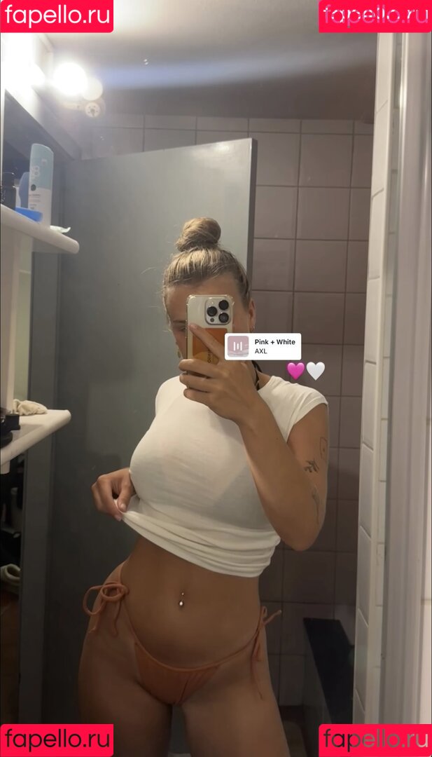 celinajoyy Onlyfans Photo Gallery 