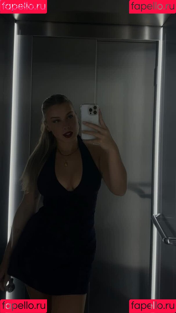 celinajoyy Onlyfans Photo Gallery 