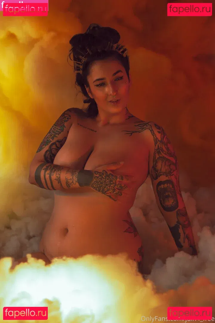 julh4_free Onlyfans Photo Gallery 