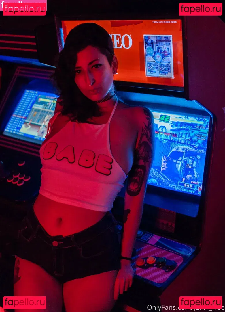 julh4_free Onlyfans Photo Gallery 