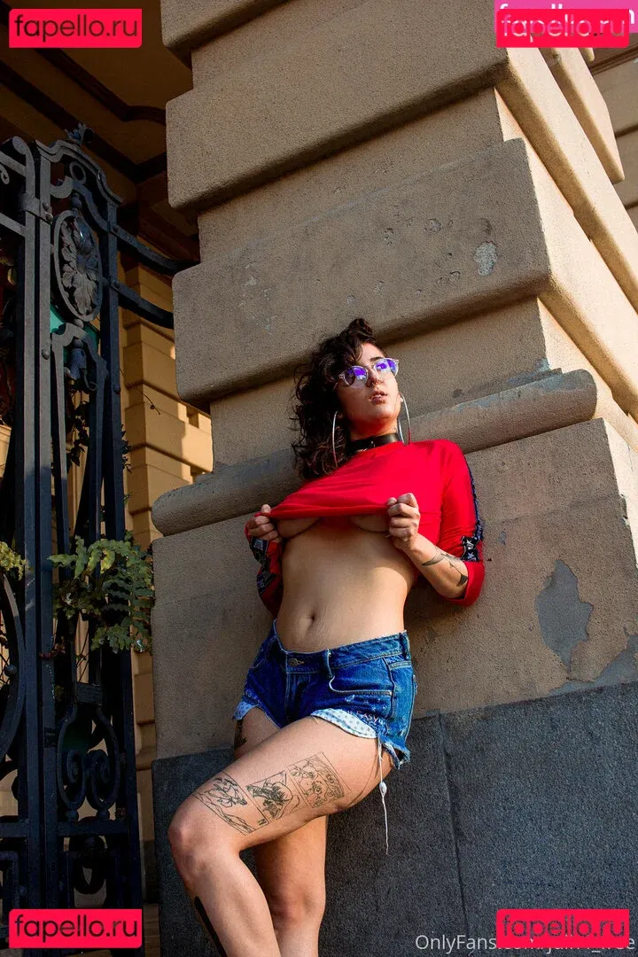 julh4_free Onlyfans Photo Gallery 