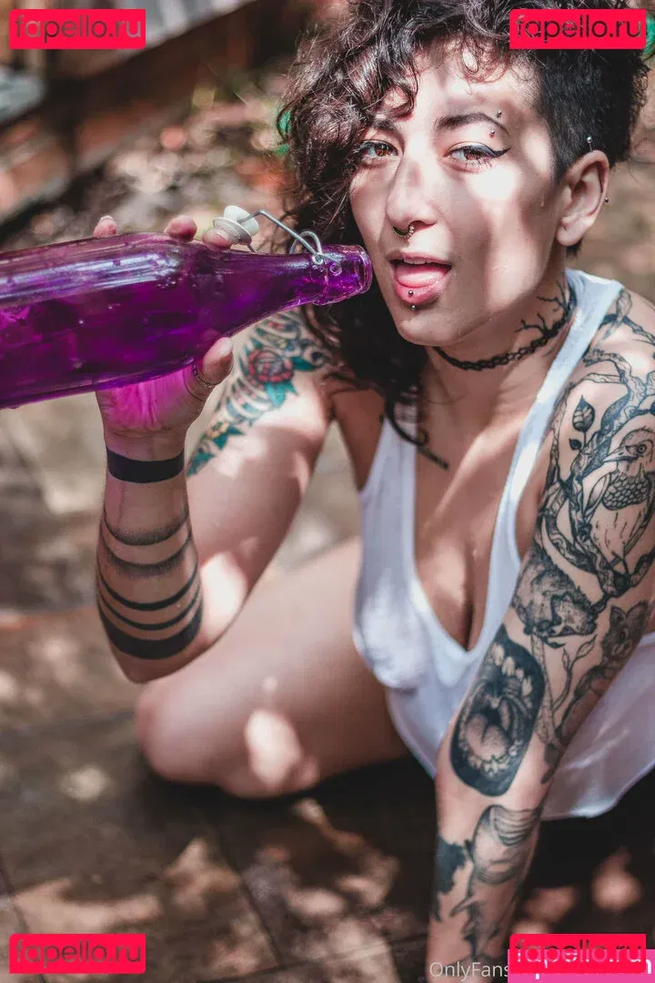 julh4_free Onlyfans Photo Gallery 