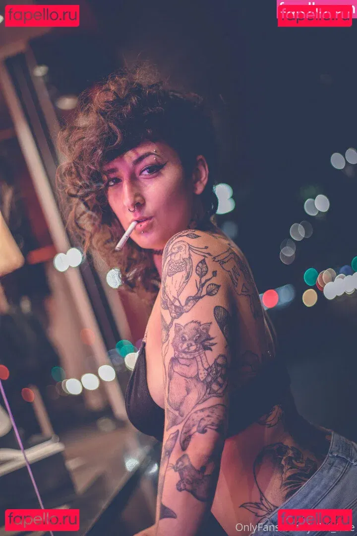 julh4_free Onlyfans Photo Gallery 