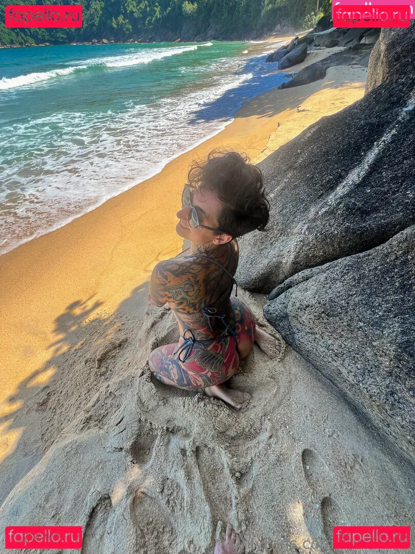 julh4_free Onlyfans Photo Gallery 