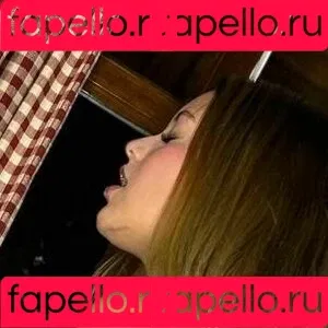 paovalen Onlyfans Photo Gallery 