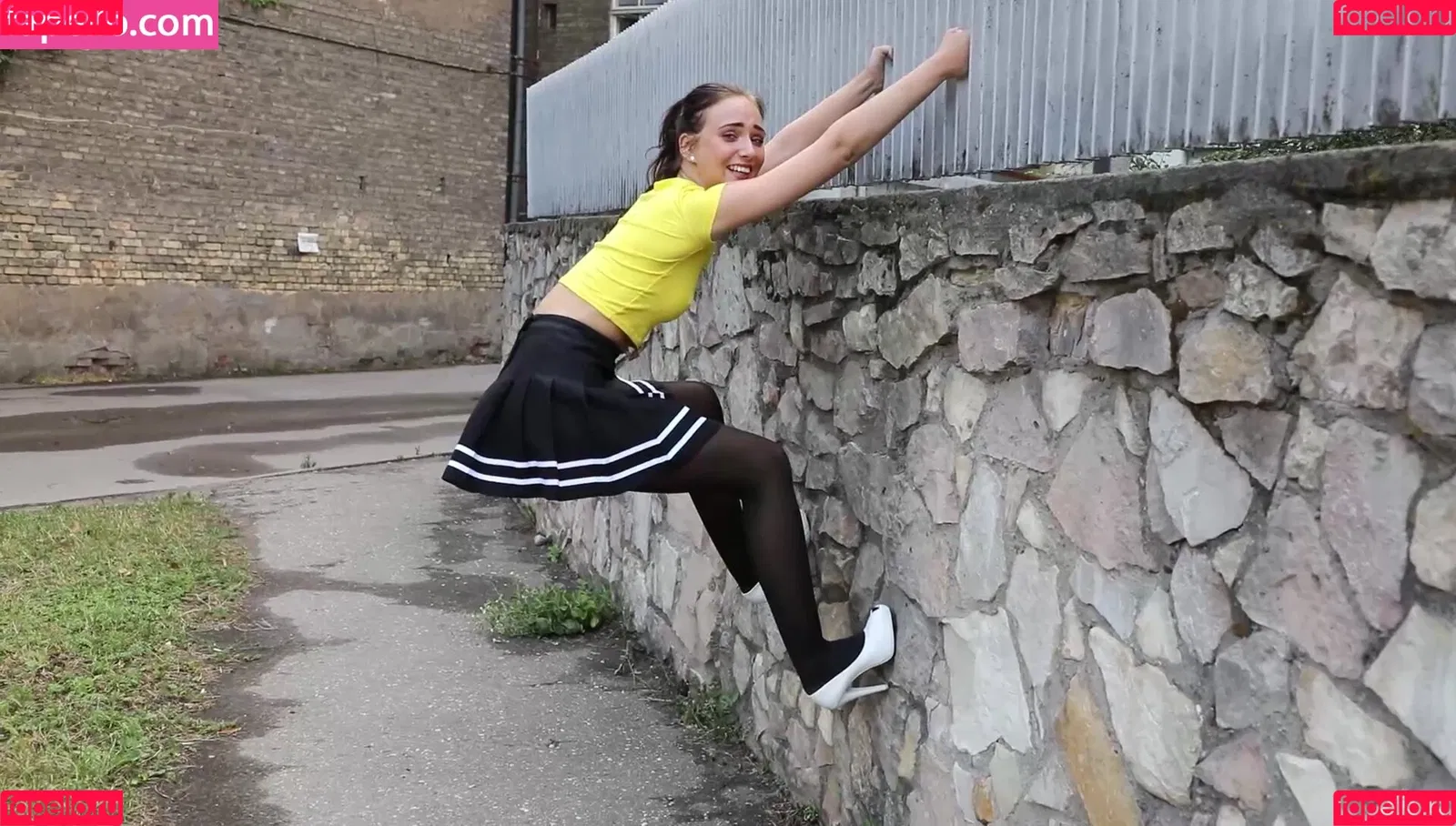 Oxana Chic Onlyfans Photo Gallery 