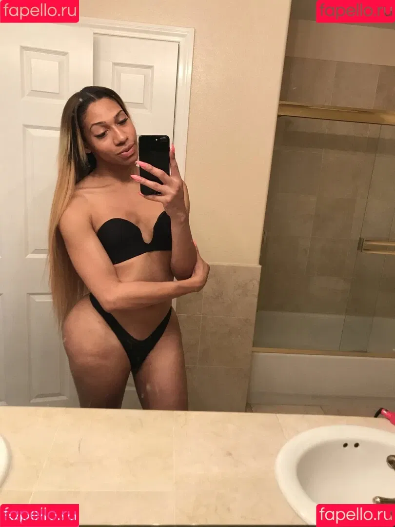 natalialapotra Onlyfans Photo Gallery 