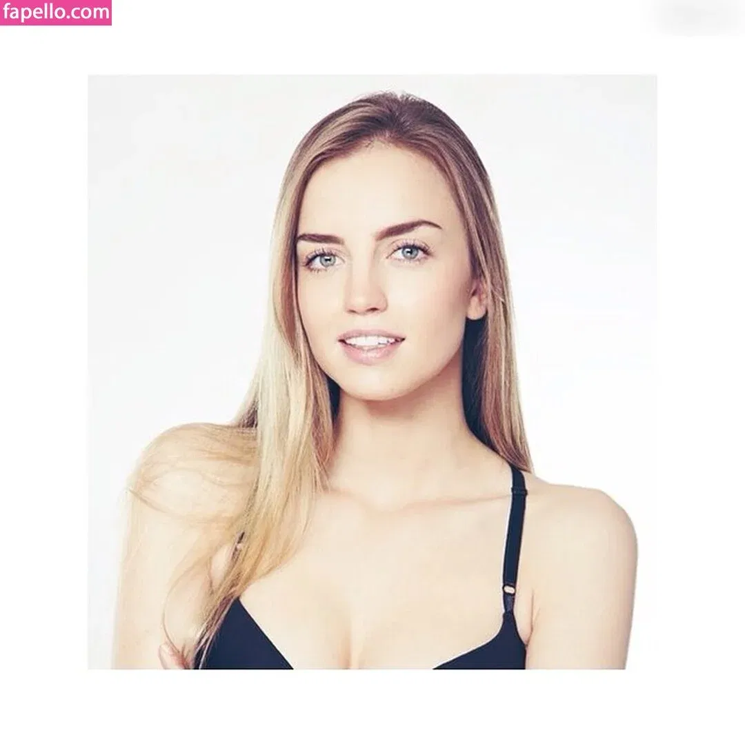 Manuela Apitzsch (maapi90) Onlyfans Photo Gallery 