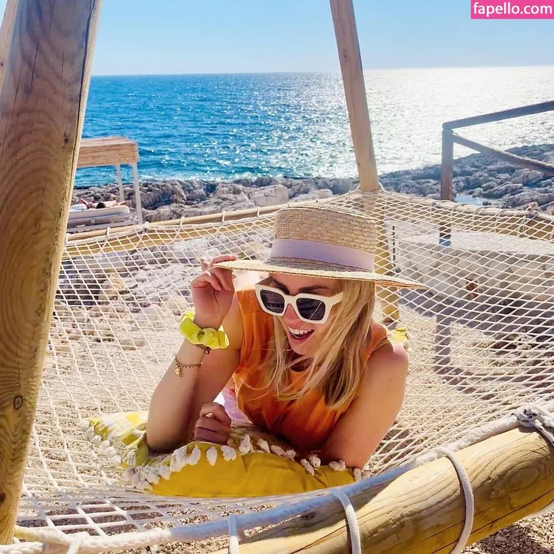 Manuela Apitzsch (maapi90) Onlyfans Photo Gallery 