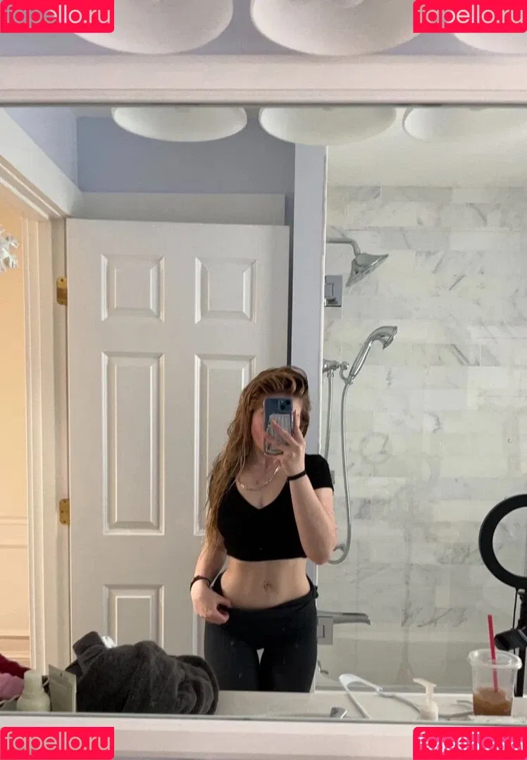 Elsuzannee Onlyfans Photo Gallery 