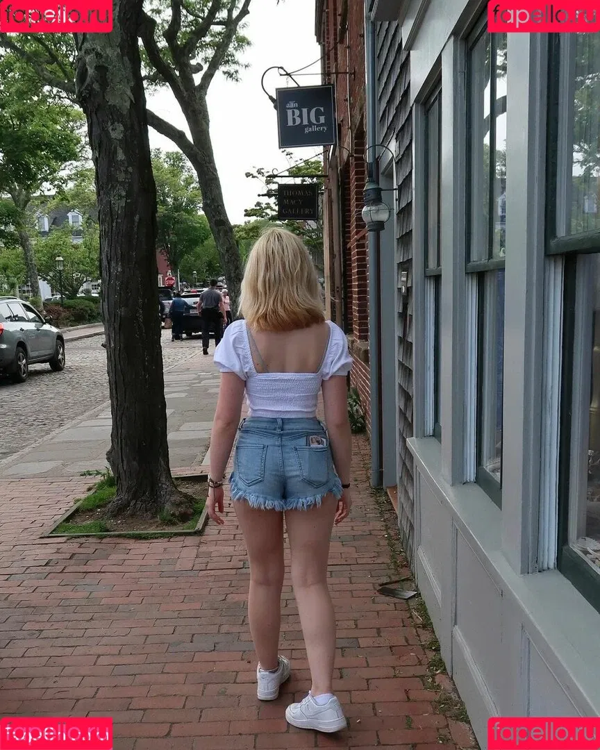 Elsuzannee Onlyfans Photo Gallery 