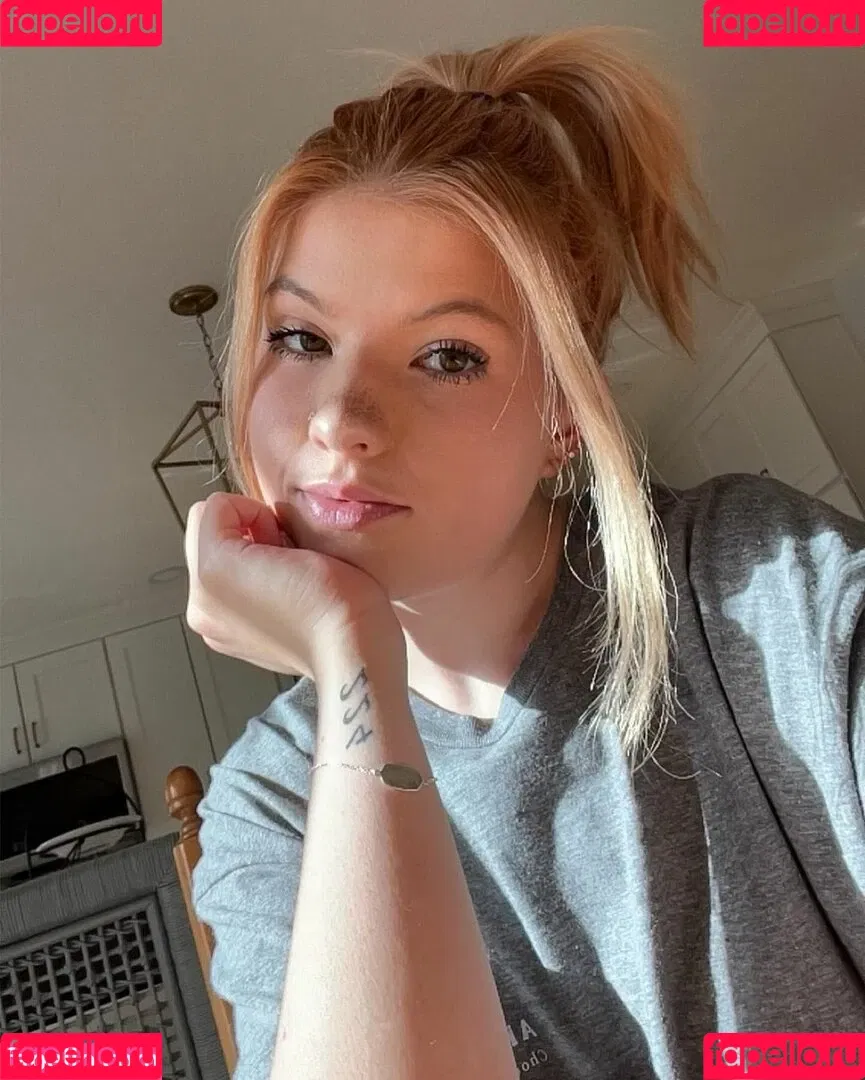 Elsuzannee Onlyfans Photo Gallery 