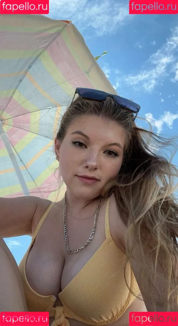 Elsuzannee Onlyfans Photo Gallery 