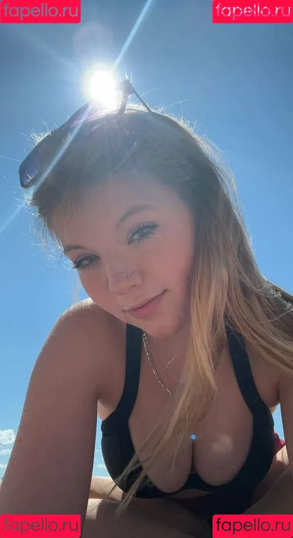 Elsuzannee Onlyfans Photo Gallery 