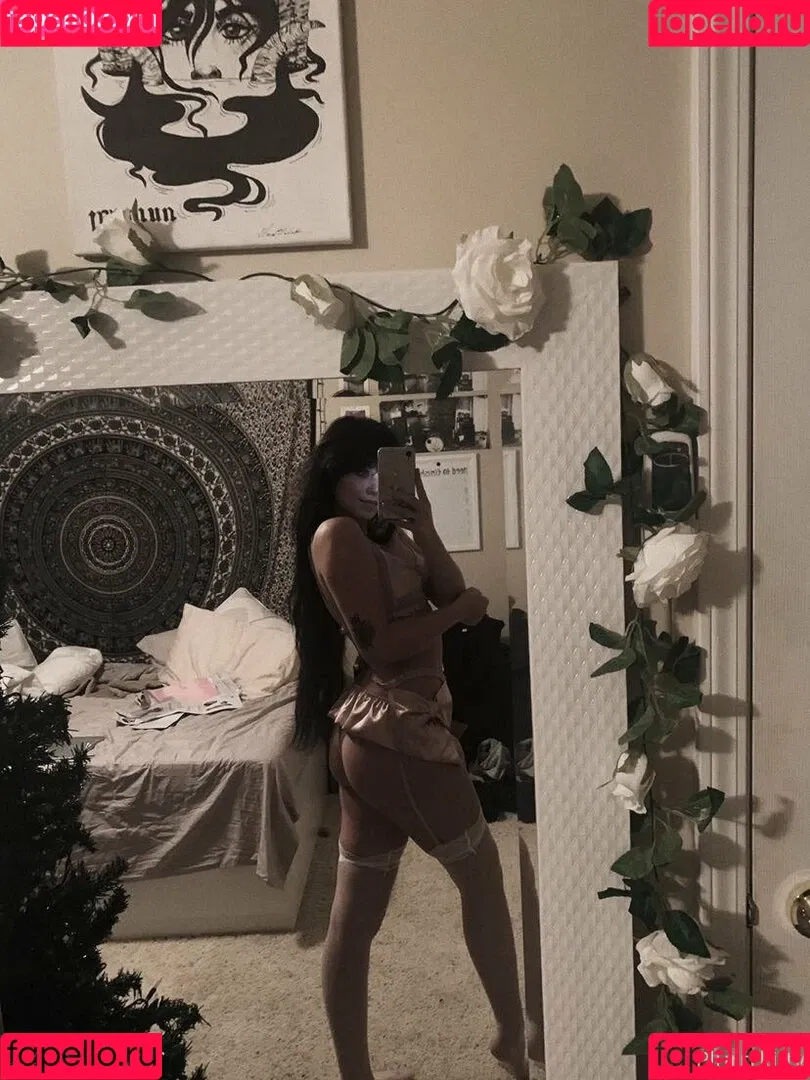nonsalemwitch Onlyfans Photo Gallery 