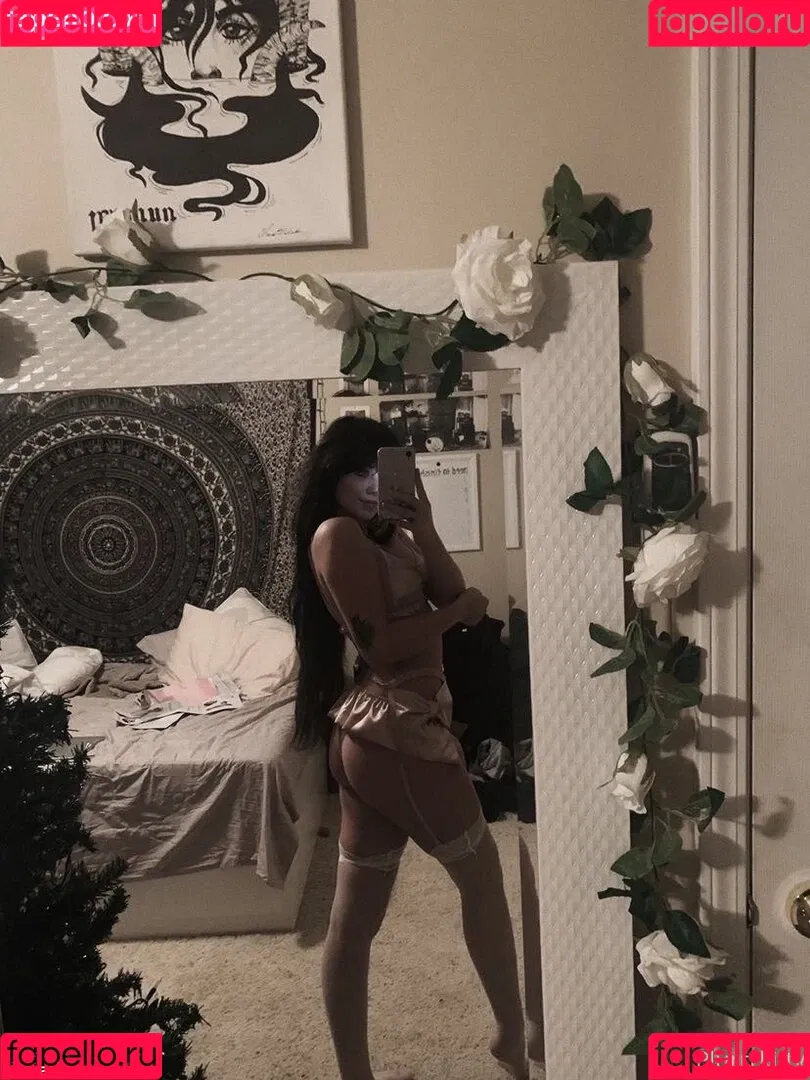 nonsalemwitch Onlyfans Photo Gallery 