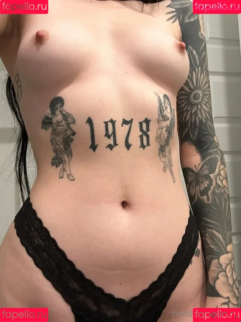 nonsalemwitch Onlyfans Photo Gallery 