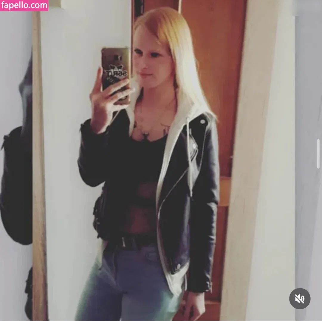 Rockergoere Onlyfans Photo Gallery 