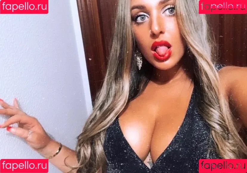 Nerea Lopez Onlyfans Photo Gallery 