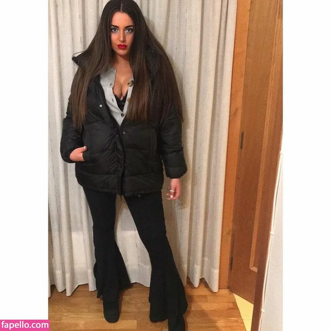 Nerea Lopez Onlyfans Photo Gallery 