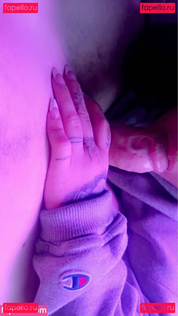 katiesvip Onlyfans Photo Gallery 