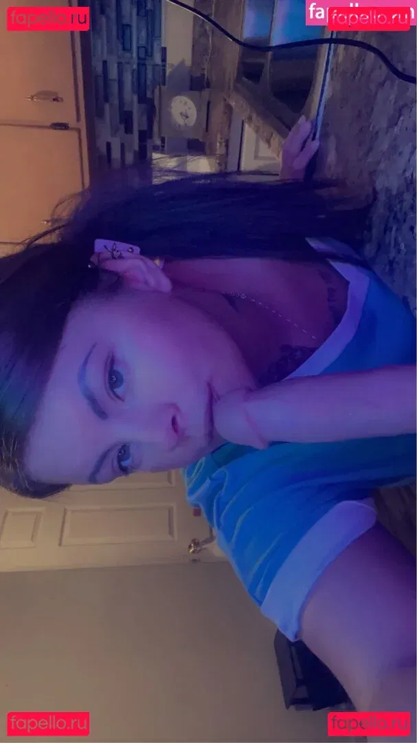 katiesvip Onlyfans Photo Gallery 