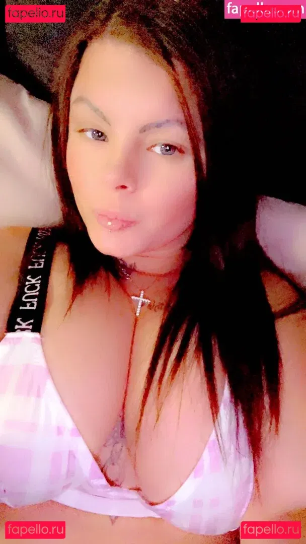 katiesvip Onlyfans Photo Gallery 