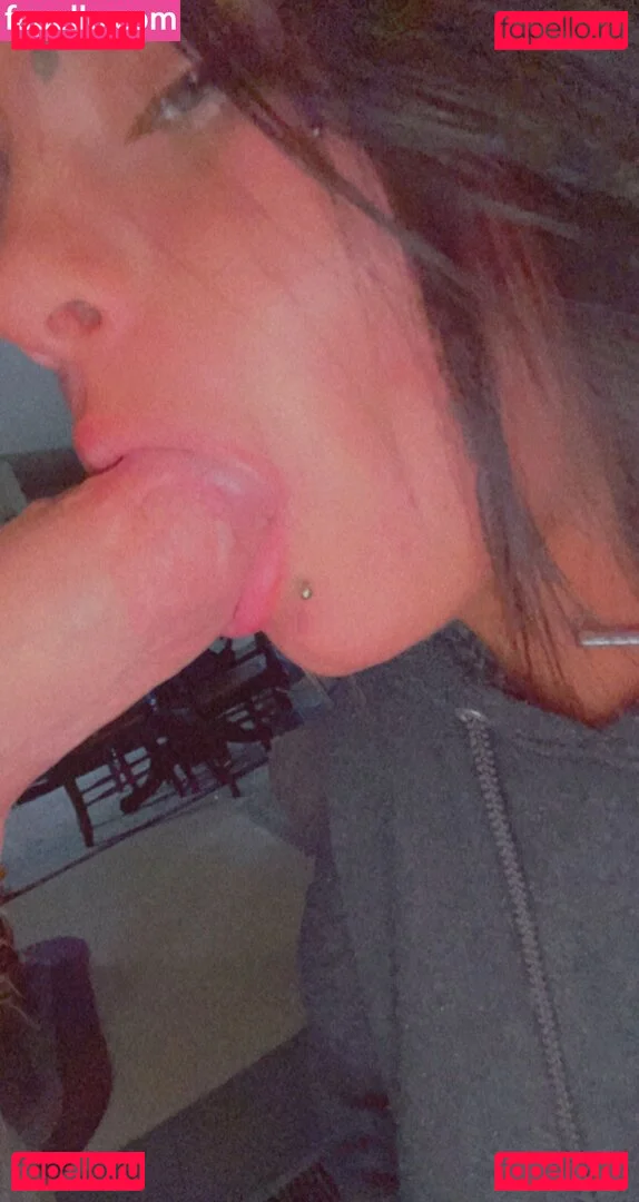 katiesvip Onlyfans Photo Gallery 