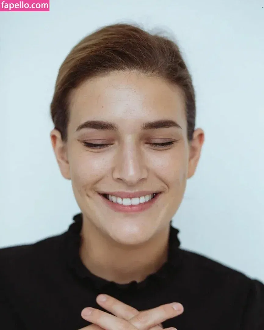 Sofya Volodchinskaya Onlyfans Photo Gallery 