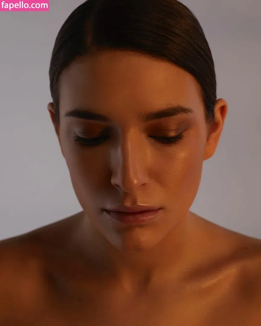 Sofya Volodchinskaya Onlyfans Photo Gallery 