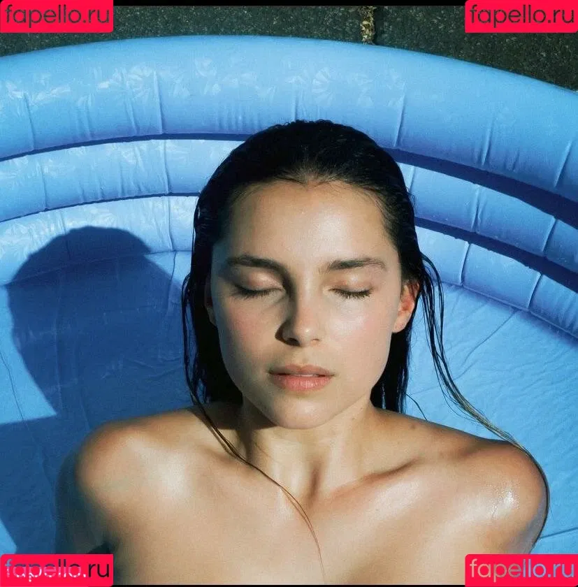 Inde Navarrette Onlyfans Photo Gallery 