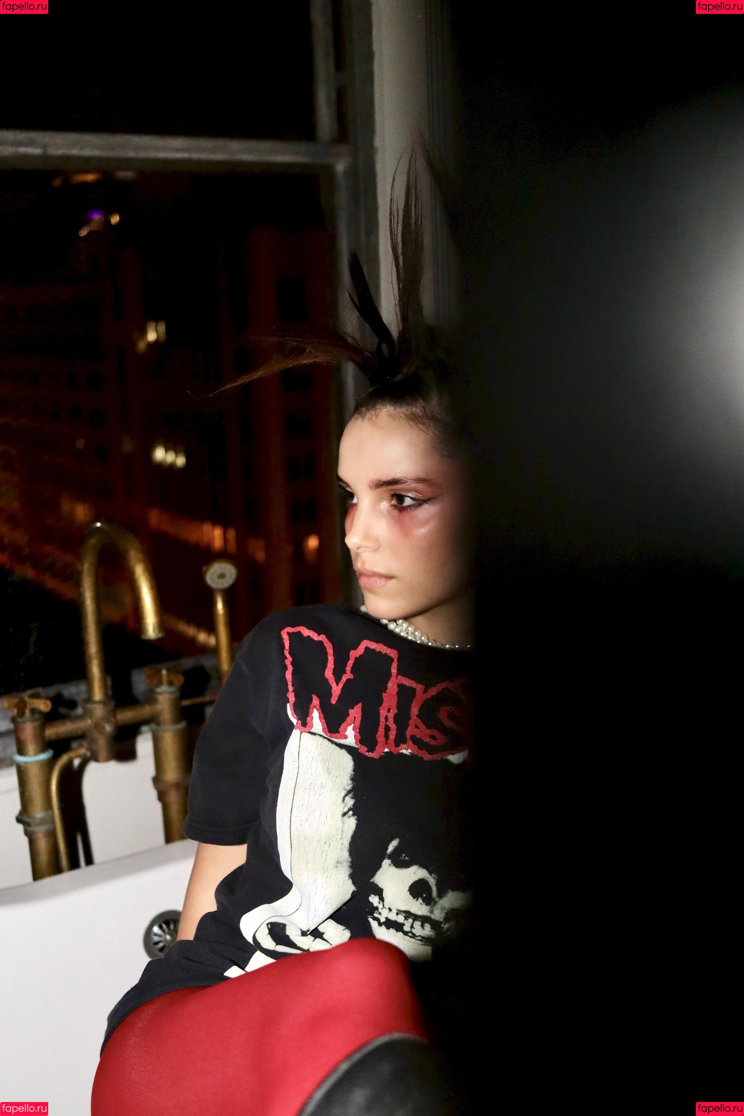 Inde Navarrette Onlyfans Photo Gallery 