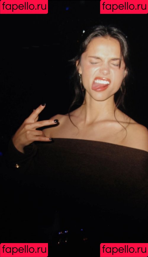 Inde Navarrette Onlyfans Photo Gallery 