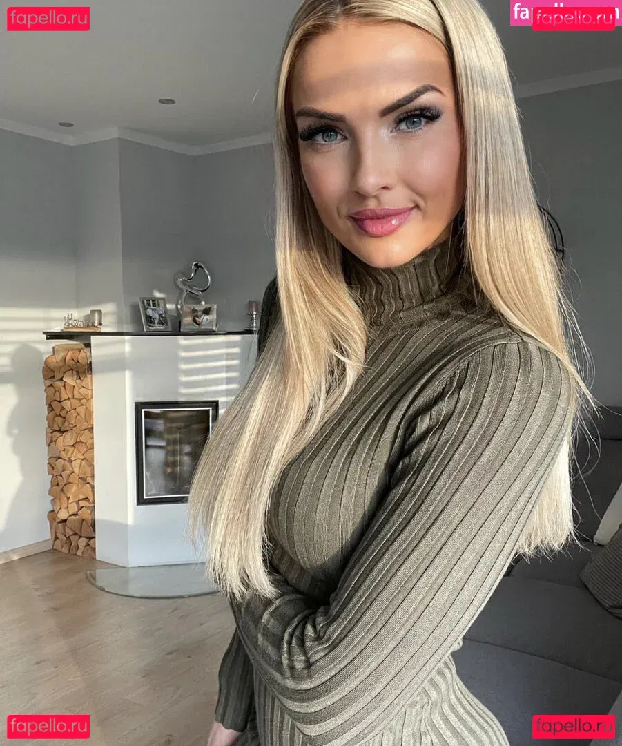 Natalia Vogel Onlyfans Photo Gallery 