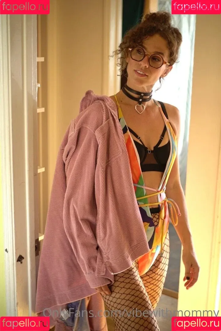vibewithmommy Onlyfans Photo Gallery 