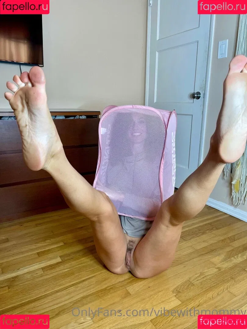 vibewithmommy Onlyfans Photo Gallery 