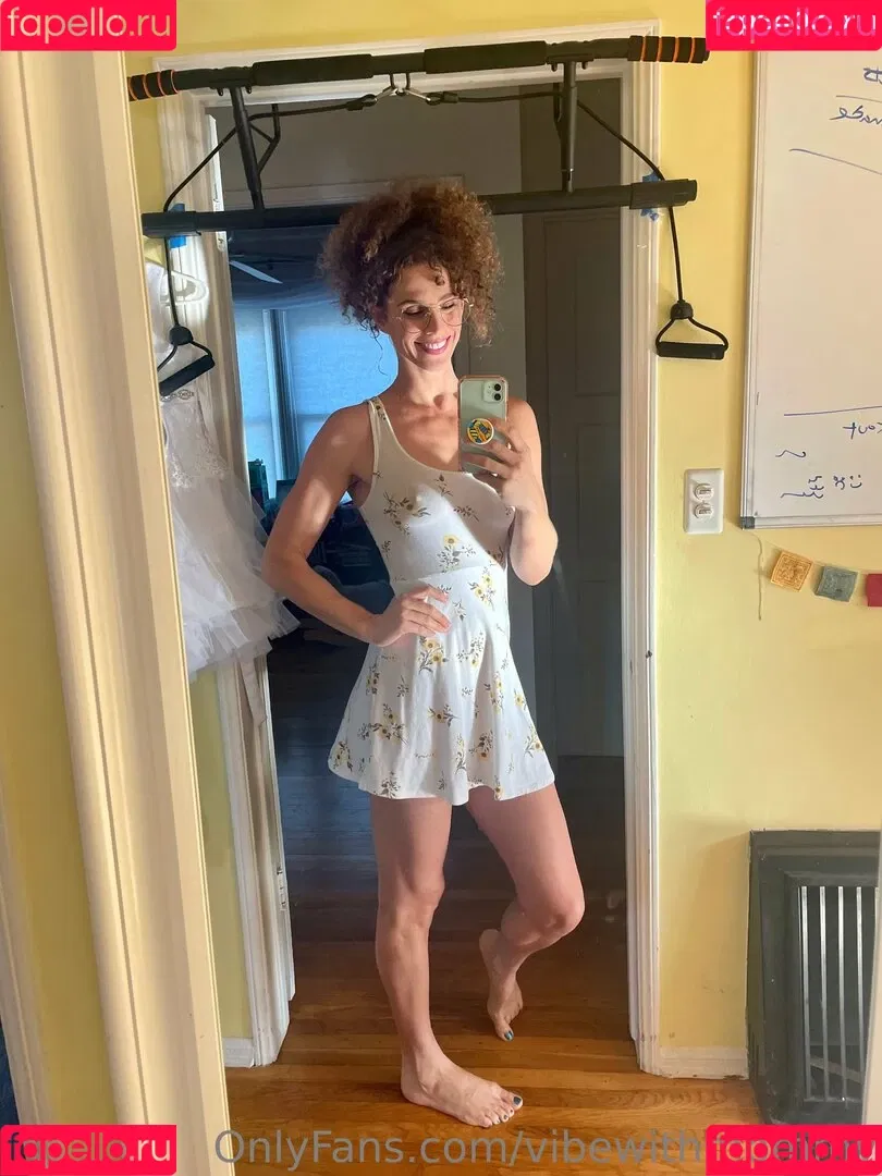vibewithmommy Onlyfans Photo Gallery 