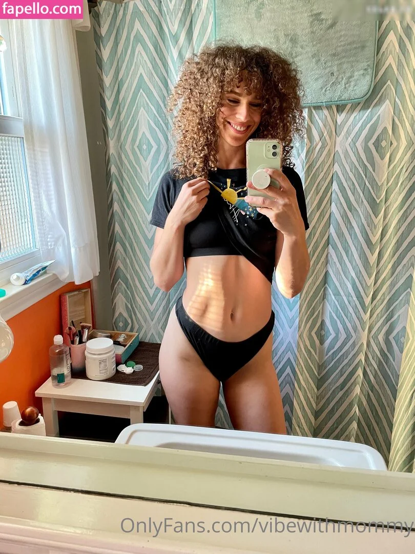 vibewithmommy Onlyfans Photo Gallery 
