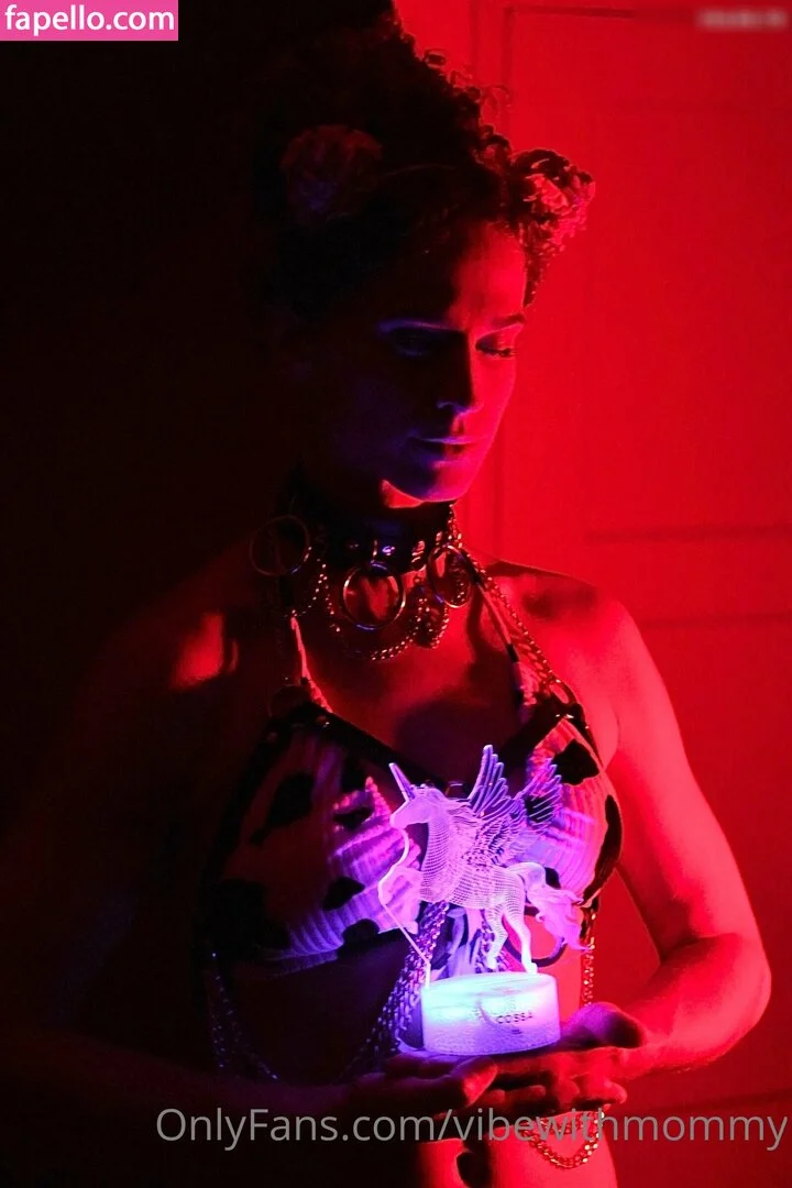 vibewithmommy Onlyfans Photo Gallery 