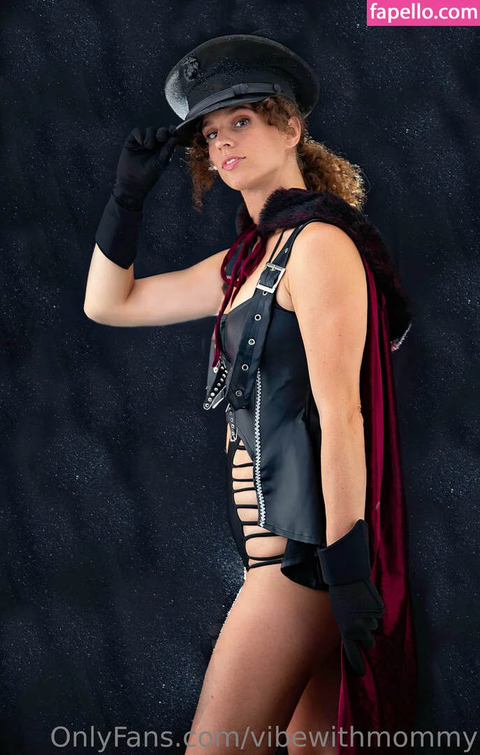 vibewithmommy Onlyfans Photo Gallery 