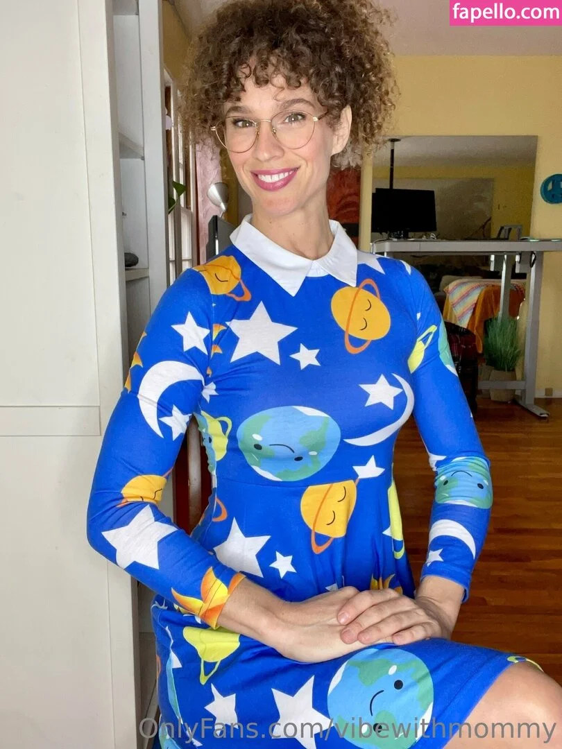 vibewithmommy Onlyfans Photo Gallery 