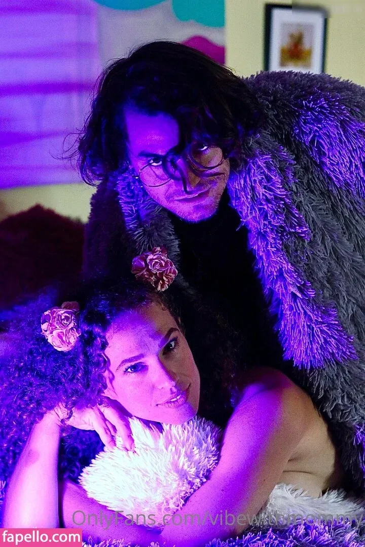 vibewithmommy Onlyfans Photo Gallery 