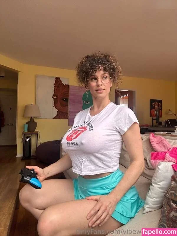 vibewithmommy Onlyfans Photo Gallery 