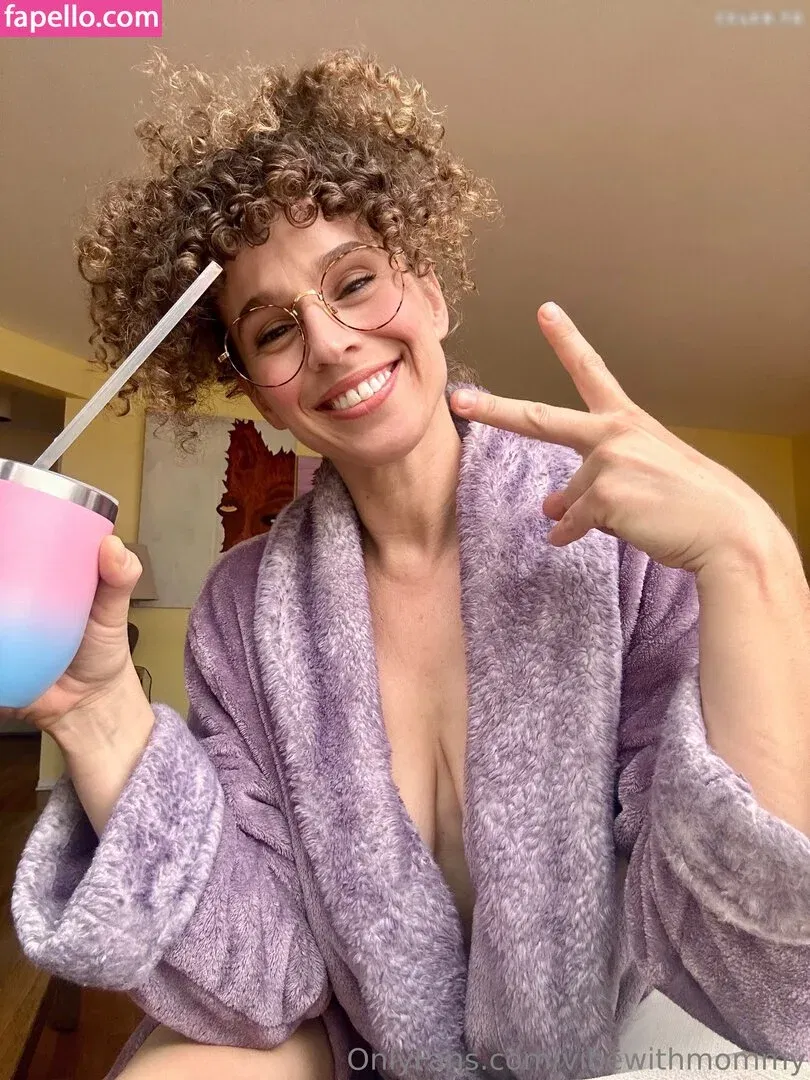 vibewithmommy Onlyfans Photo Gallery 