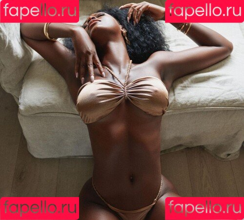 _lilianl Onlyfans Photo Gallery 