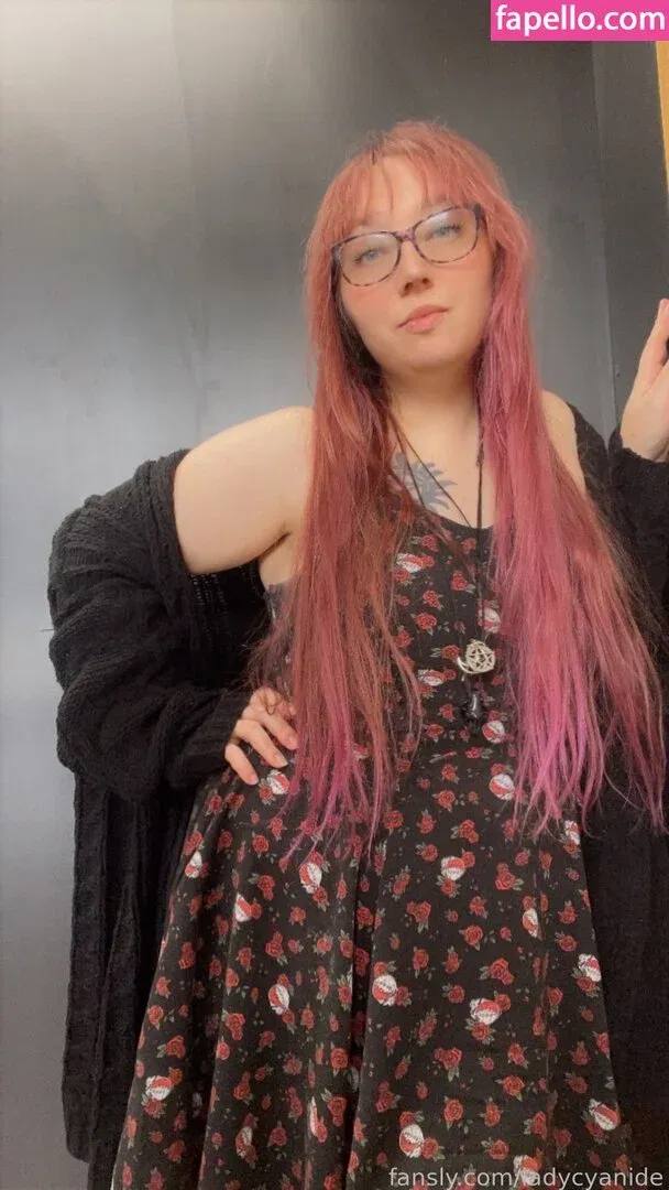 ladycyanide Onlyfans Photo Gallery 