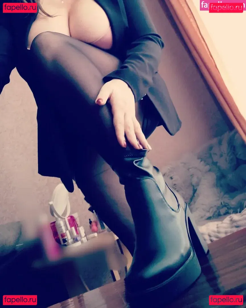 Malinka Onlyfans Photo Gallery 