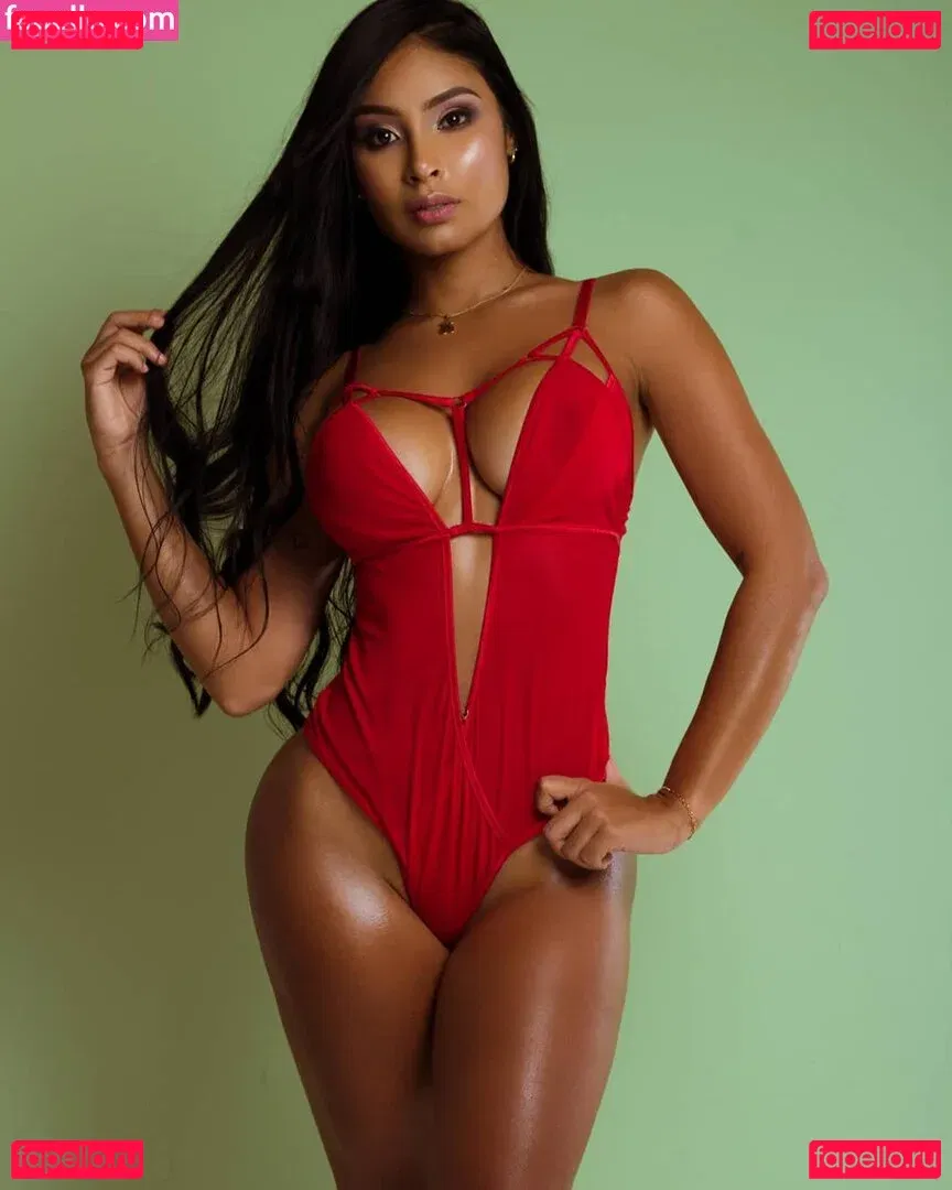 Karen Vasquez Onlyfans Photo Gallery 