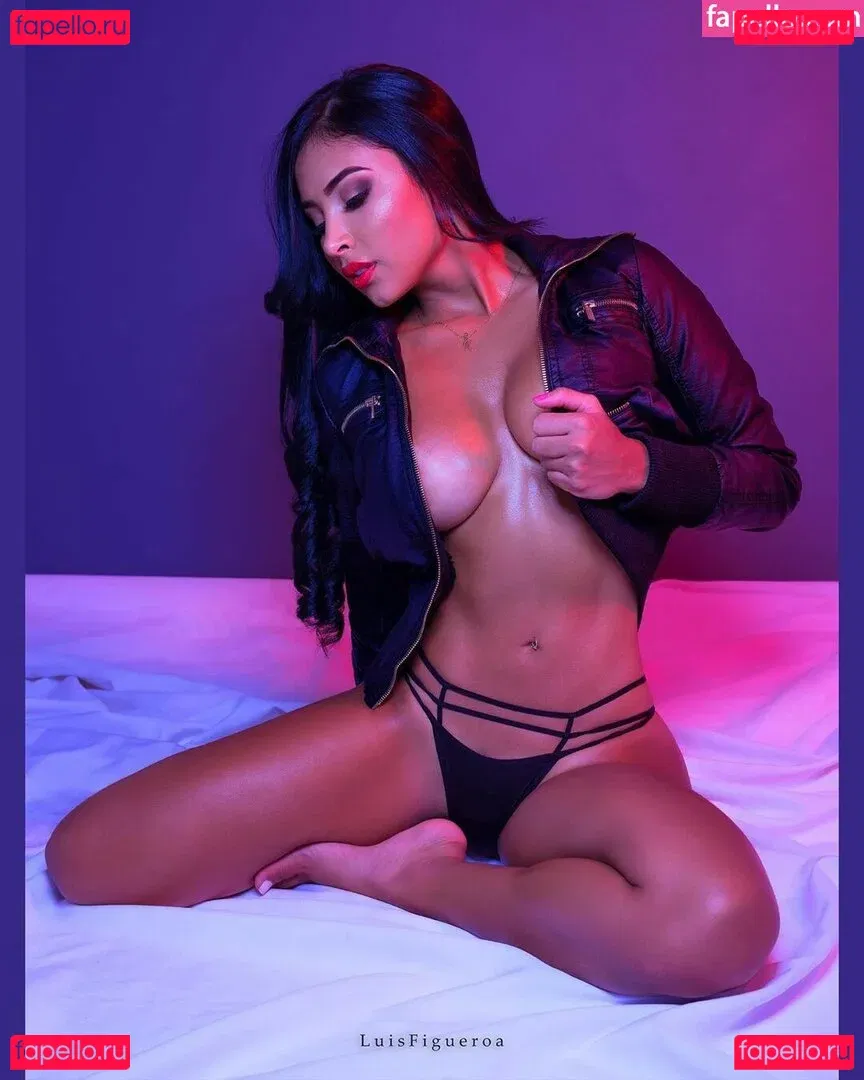 Karen Vasquez Onlyfans Photo Gallery 